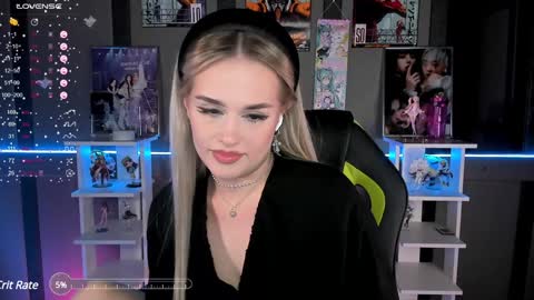 Snapshot of ellensoftt chatting on February 2025 08:35:02 PM Maria online show from February 2025 08:35:02 PM