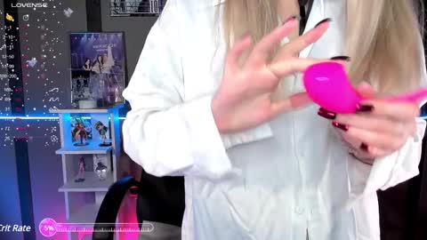 Snapshot of ellensoftt chatting on March 2025 09:24:02 AM Maria online show from March 2025 09:24:02 AM