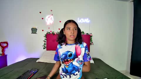 ellie_cute7 online show from May 2026 07:41:01 PM