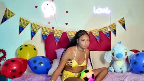 Snapshot of ellie_cute7 chatting on June 2026 08:00:02 PM ellie_cute7 online show from June 2026 08:00:02 PM