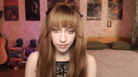 ellie_friendly online show from March 2026 01:33:02 AM