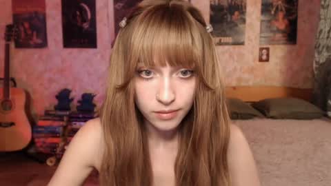 Snapshot of ellie_friendly chatting on July 2026 12:37:01 AM ellie_friendly online show from July 2026 12:37:01 AM