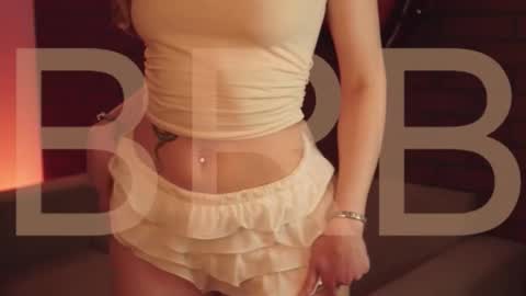 elliecutes online show from November 2025 08:17:01 AM