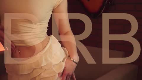 elliecutes online show from February 2026 06:42:01 AM