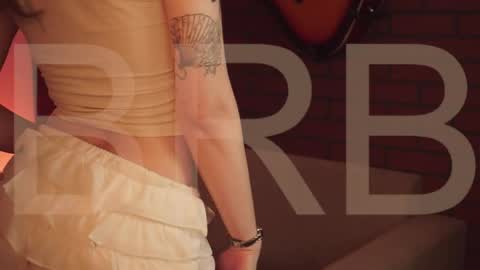 elliecutes online show from April 2026 08:34:01 AM