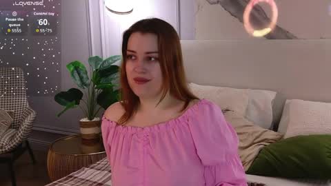 Snapshot of elliegarson__ chatting on April 2026 05:08:02 PM elliegarson__ online show from April 2026 05:08:02 PM