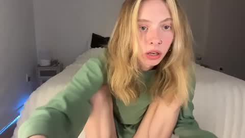 ellie online show from April 2026 01:47:02 AM