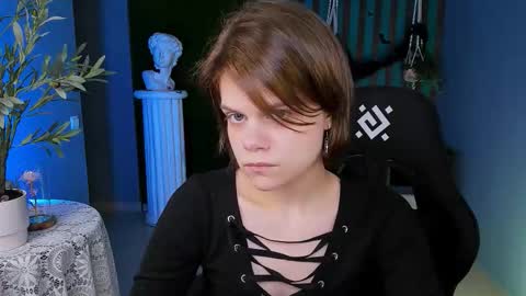 elliemurler online show from October 2025 09:00:02 AM