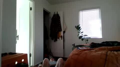 Snapshot of ellierowyn chatting on December 2025 08:58:01 PM Ellie Rowyn online show from December 2025 08:58:01 PM