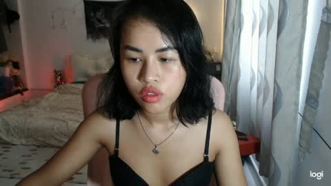 ellieyun online show from April 2026 03:40:02 AM