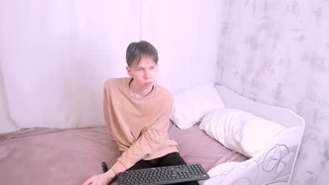 elliot_mars_ online show from January 2026 06:57:02 PM