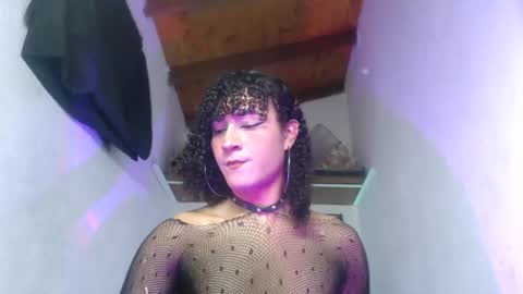 Snapshot of ellis_flowers chatting on July 2026 01:58:33 AM . online show from July 2026 01:58:33 AM