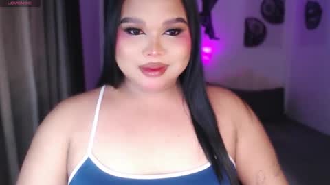 Snapshot of ellise_husson chatting on May 2026 05:18:02 PM Ellise online show from May 2026 05:18:02 PM