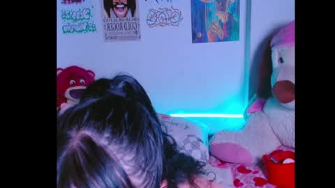 Snapshot of ellope chatting on November 2025 01:30:02 AM Ellope online show from November 2025 01:30:02 AM