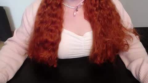 Elly online show from April 2026 02:22:01 PM