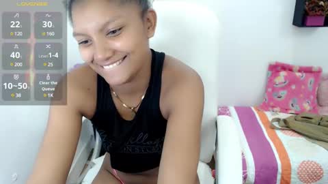 Snapshot of elly_willis chatting on March 2025 12:00:02 AM Elly online show from March 2025 12:00:02 AM