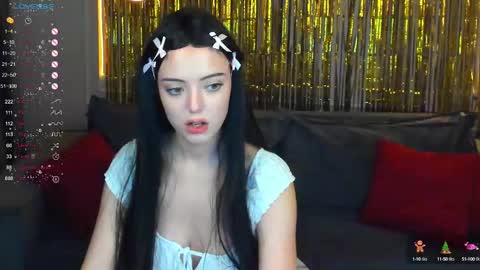 Snapshot of ellyford chatting on December 2024 05:13:01 PM Elly online show from December 2024 05:13:01 PM