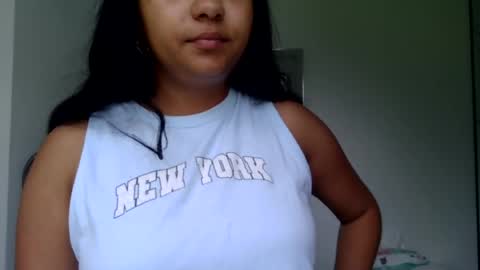 Elly online show from July 2026 08:37:01 PM