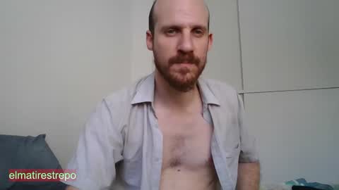 Snapshot of elmatirestrepo chatting on January 2025 04:33:01 PM Mati Restrepo online show from January 2025 04:33:01 PM