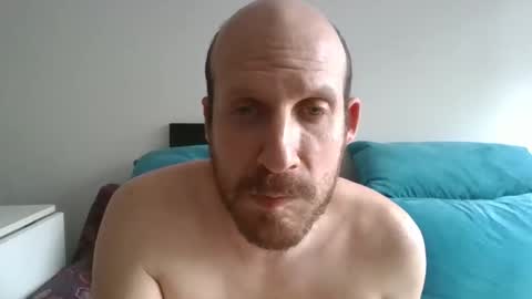 Snapshot of elmatirestrepo chatting on January 2026 09:27:01 PM Mati Restrepo online show from January 2026 09:27:01 PM