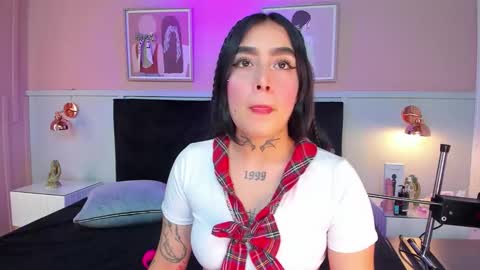 Snapshot of elodie_walker chatting on September 2025 12:27:02 PM Elodie online show from September 2025 12:27:02 PM