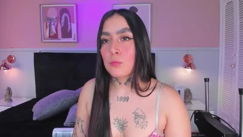 Snapshot of elodie_walker chatting on January 2026 12:30:01 PM Elodie online show from January 2026 12:30:01 PM