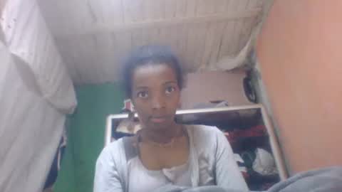 elodynarcisse online show from November 2025 04:28:02 PM