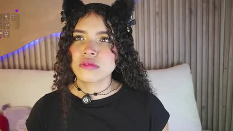 eloise_sweet online show from March 2026 12:18:01 PM