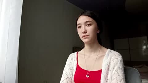 Snapshot of elouisevallian chatting on July 2026 02:05:17 AM Elara online show from July 2026 02:05:17 AM