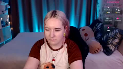 Snapshot of elovinora chatting on December 2024 10:45:01 PM Ela give me a thumbs up if you like it and this is important for the development of the account online show from December 2024 10:45:01 PM