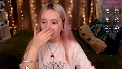 Snapshot of elovinora chatting on January 2025 08:01:01 PM Ela give me a thumbs up if you like it and this is important for the development of the account online show from January 2025 08:01:01 PM