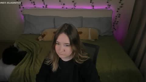 Ela give me a thumbs up if you like it  and this is important for the development of the account online show from February 2026 06:39:02 PM