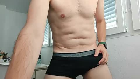 elrubiyo25 online show from July 2026 12:34:01 PM