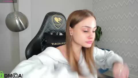 elsa_carterr online show from December 2025 09:36:01 AM