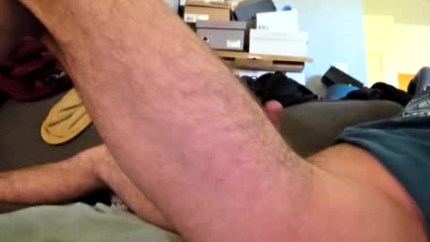 eltonyoo online show from April 2026 06:29:02 AM