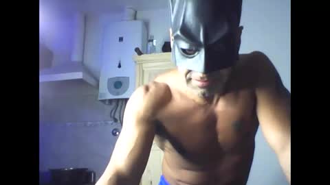 eltripasexy online show from May 2026 04:07:02 AM