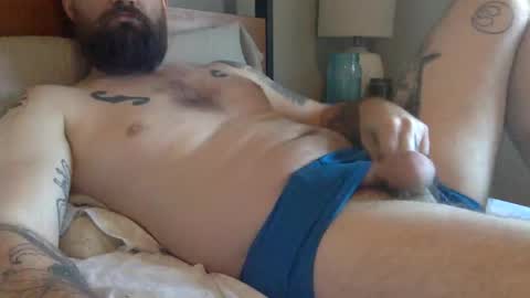 Snapshot of elviscash chatting on October 2025 12:45:01 PM elviscash online show from October 2025 12:45:01 PM