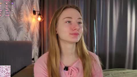 Snapshot of elvyrose chatting on April 2026 02:51:02 AM Alex online show from April 2026 02:51:02 AM