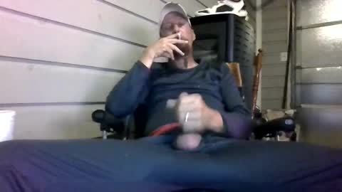Snapshot of elwooood7 chatting on May 2026 01:17:01 PM elwooood7 online show from May 2026 01:17:01 PM