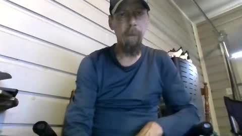 Snapshot of elwooood7 chatting on May 2026 01:05:02 PM elwooood7 online show from May 2026 01:05:02 PM