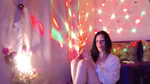 Elisa online show from March 2026 10:15:02 PM