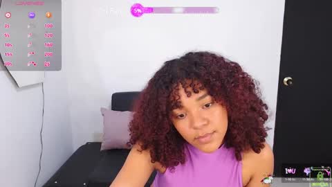 Snapshot of ema__miller chatting on January 2025 12:20:01 AM ema__miller online show from January 2025 12:20:01 AM
