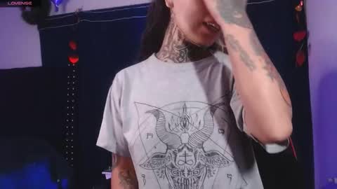 ema_ploxx online show from February 2026 04:46:02 AM