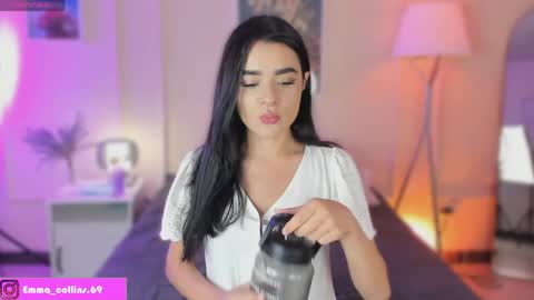 Snapshot of ema_soul chatting on May 2026 05:40:01 PM emma soul online show from May 2026 05:40:01 PM
