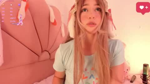 Snapshot of emasanders chatting on May 2026 08:25:02 PM Ana online show from May 2026 08:25:02 PM