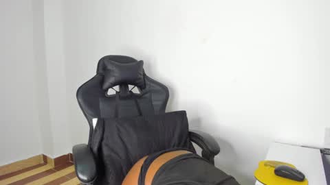 . online show from January 2025 11:12:02 AM