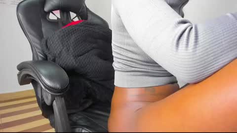 . online show from January 2025 02:21:01 PM