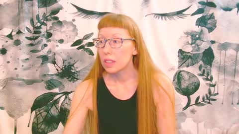 Snapshot of ember_starleena chatting on May 2026 03:20:02 PM Ember Starleena online show from May 2026 03:20:02 PM