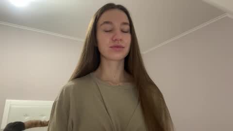 Alina online show from February 2026 10:15:01 PM