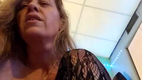 Embershines online show from January 2026 02:46:02 AM